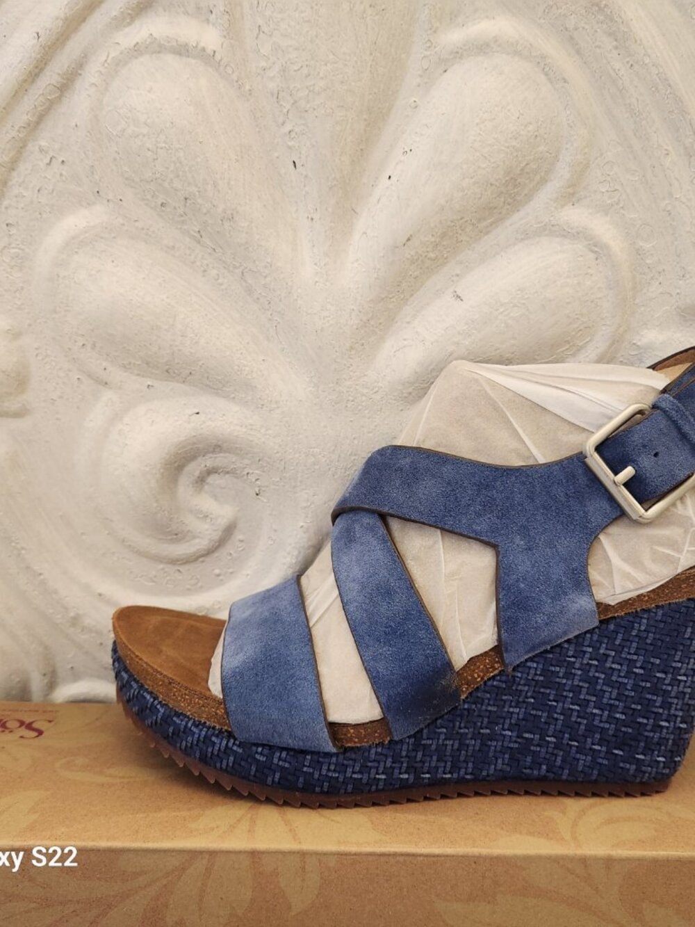 Sofft "Haddison" Suede French Blue Wedge Sandals. NIB. Size 9 - Picture 2 of 11